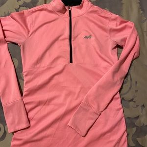 XS Avis half zip long sleeve shirt